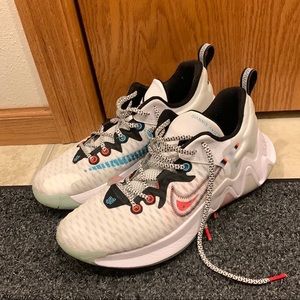 GIANNIS IMMORTALITY 'FORCE FIELD'